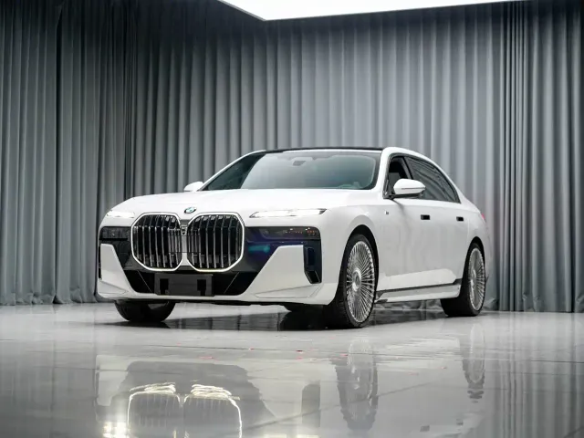 BMW 7 Series — Фото автомобиля 4