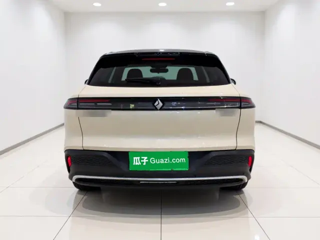 Baojun Yunhai — Фото автомобиля 5