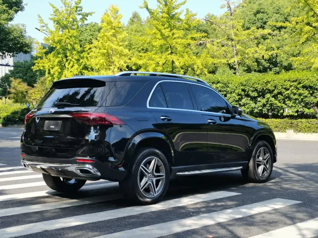 Mercedes-Benz GLE-Class — Фото автомобиля 5
