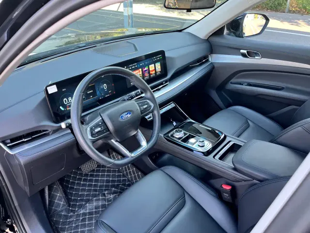 Ford Lingrui — Фото автомобиля 8