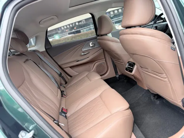 Chery Arrizo 8 — Фото автомобиля 12
