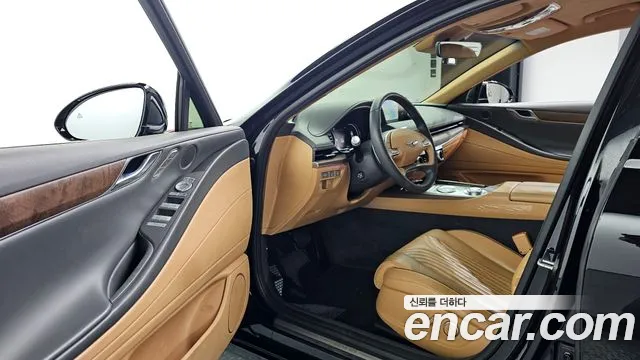 Genesis G80 RG3 — Фото автомобиля 15