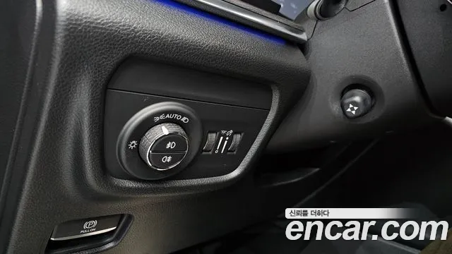 Jeep Cherokee Grand Cherokee(WL) 3.6 Overland — Фото автомобиля 13