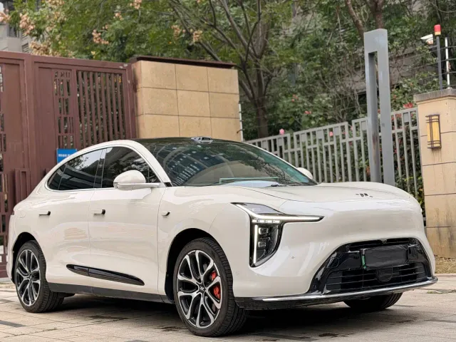 IM Motors LS6 — Фото автомобиля 3