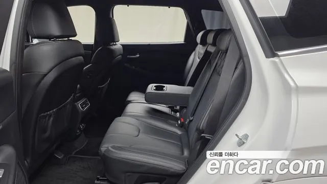 Hyundai Santafe Новый Santa Fe Дизель 2.2 4WD — Фото автомобиля 12