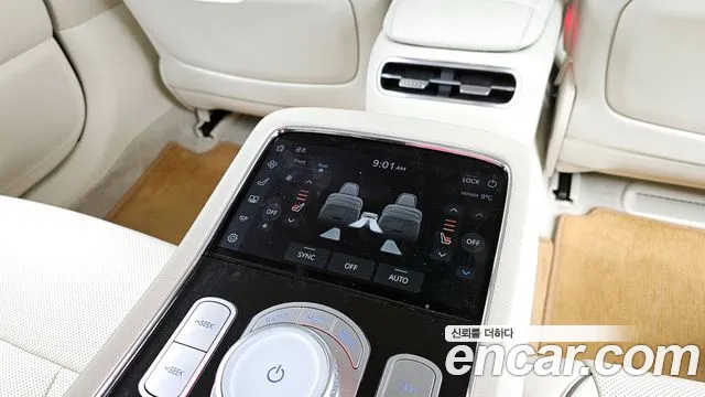 Genesis G90 Бензин 3.5 турбо AWD — Фото автомобиля 19