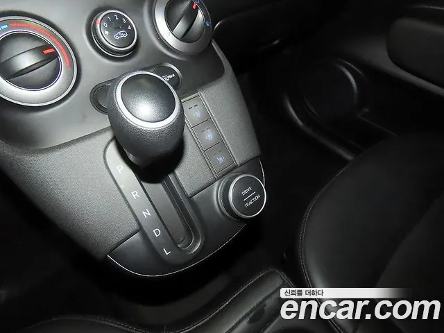 Hyundai Casper Casper Modern — Фото автомобиля 12