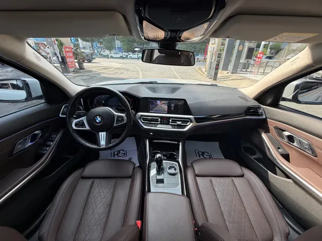 BMW 3 Series — Фото автомобиля 5