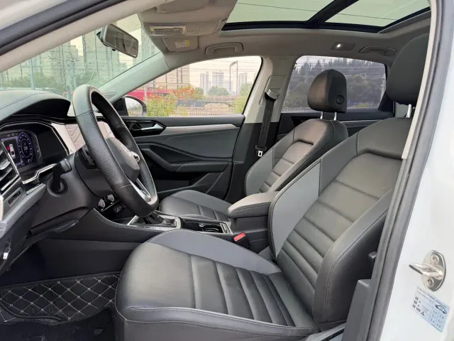 Volkswagen Sagitar — Фото автомобиля 8