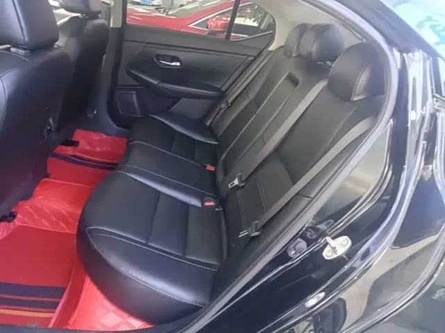 Nissan Sylphy — Фото автомобиля 16