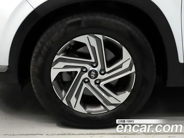 Hyundai Santafe Новый Santa Fe Дизель 2.2 2WD — Фото автомобиля 20