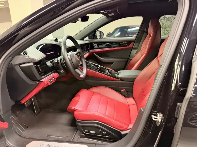 Porsche Panamera — Фото автомобиля 5