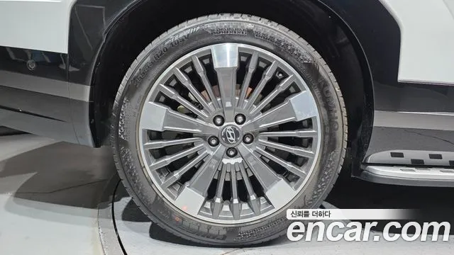 Hyundai Santa Fe MX5 — Фото автомобиля 5