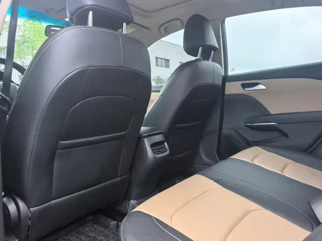 Chevrolet Monza — Фото автомобиля 6