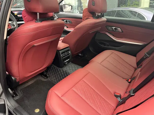 BMW 3 Series — Фото автомобиля 9