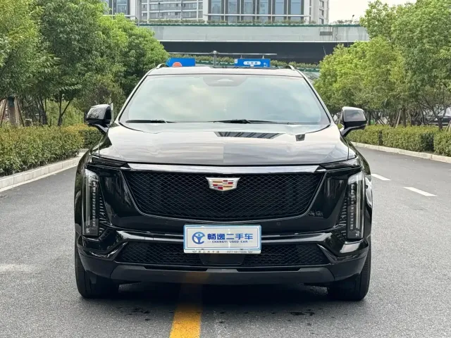 Cadillac Cadillac XT5 2025 2.0T Luxury — Фото автомобиля 2