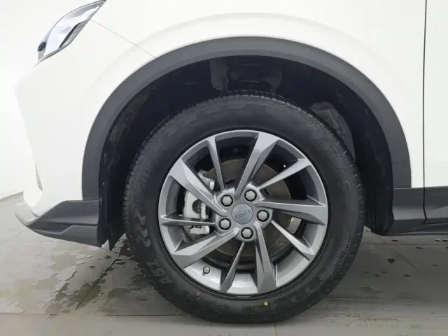 Geely Binyue — Фото автомобиля 17