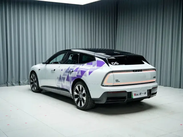 Audi E5 Sportback — Фото автомобиля 11