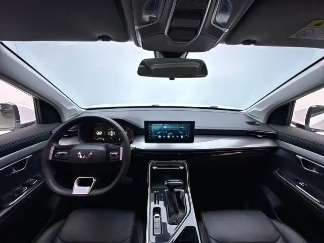 Wuling Asta — Фото автомобиля 4