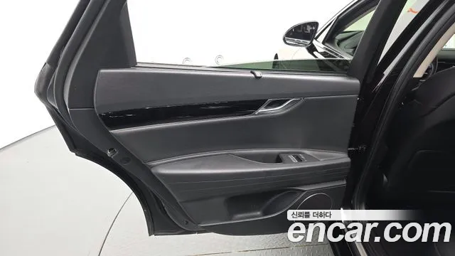 Genesis G80 RG3 — Фото автомобиля 14