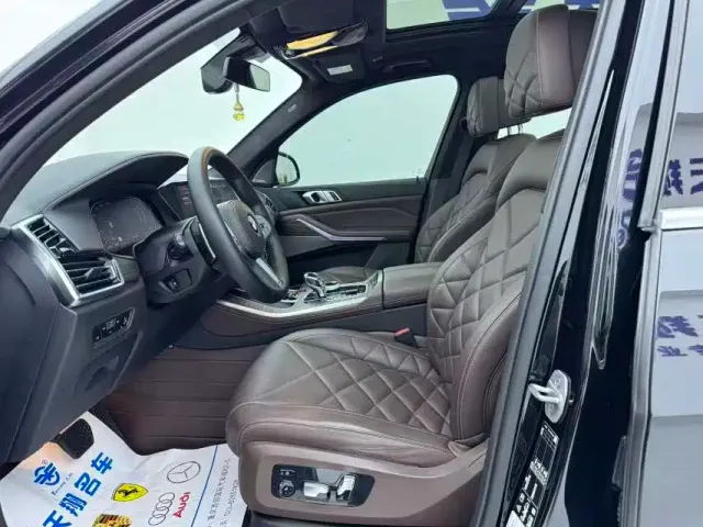 BMW X5 — Фото автомобиля 8