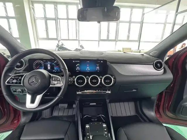 Mercedes-Benz GLA-Class — Фото автомобиля 4