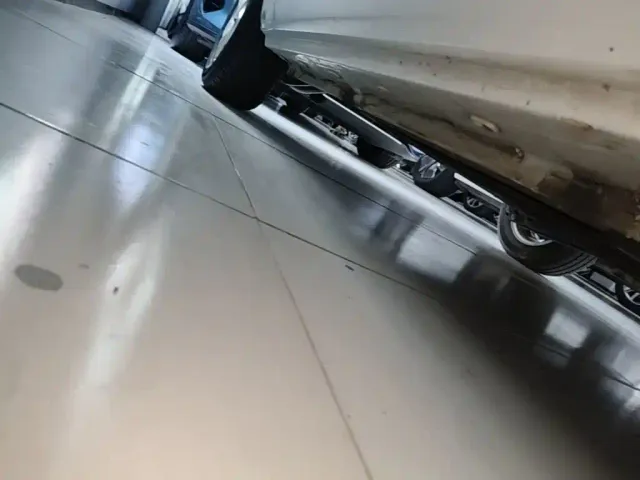 Roewe Clever — Фото автомобиля 20