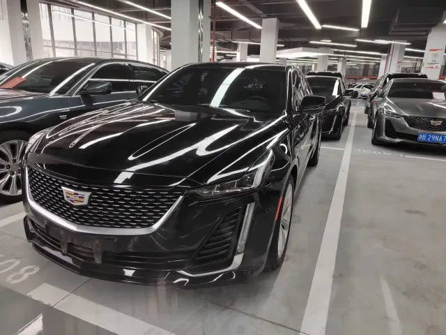 Фотография автомобиля — Cadillac CT5