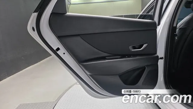 Hyundai Avante — Фото автомобиля 14