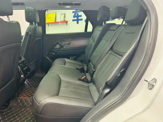 Land Rover Range Rover Sport — Фото автомобиля 22