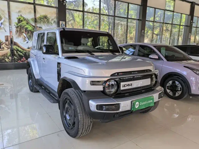iCAR V23 — Фото автомобиля 3