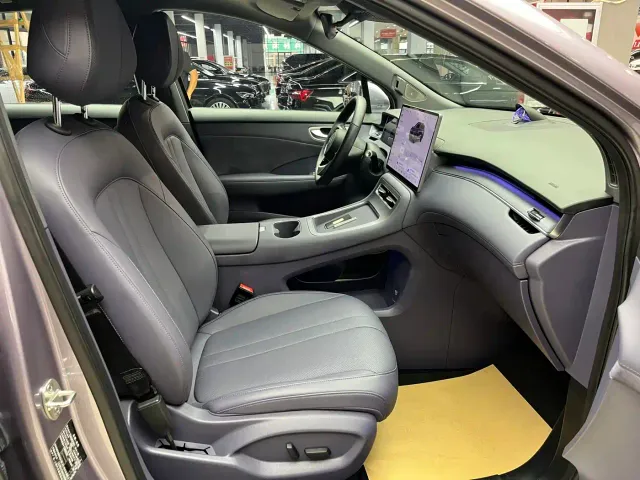 Shangjie SUV — Фото автомобиля 10