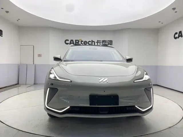 IM Motors LS7 — Фото автомобиля 3