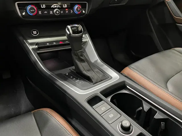 Audi Q3 — Фото автомобиля 8