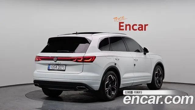 Volkswagen Touareg Touareg 3 поколение 3.0 TDI Prestige — Фото автомобиля 2