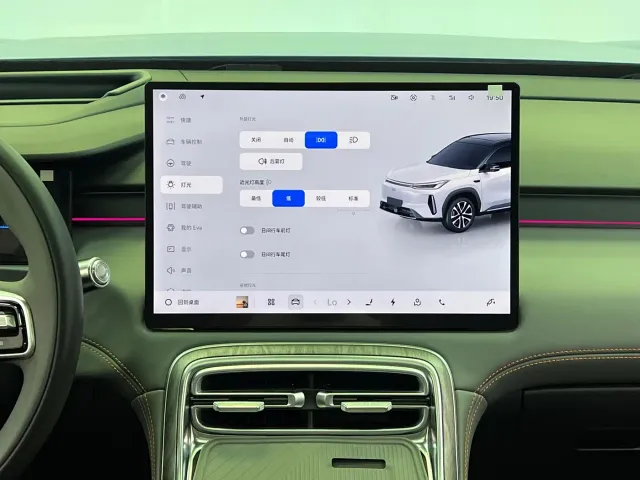 Geely Galaxy M7 — Фото автомобиля 24