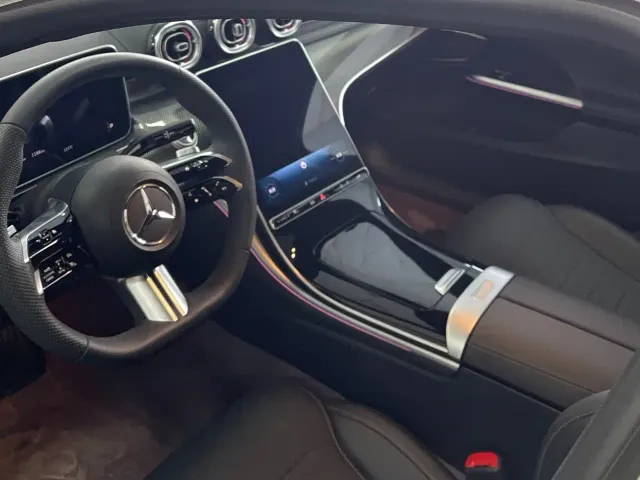 Mercedes-Benz C-Class — Фото автомобиля 12