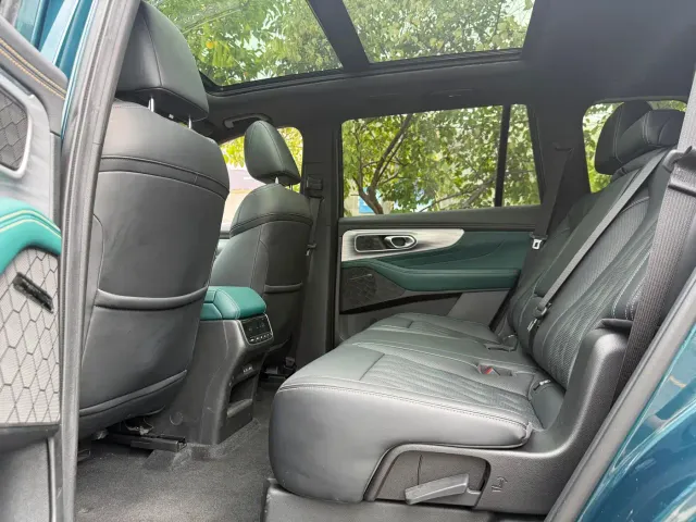 GAC Trumpchi GS8 — Фото автомобиля 9