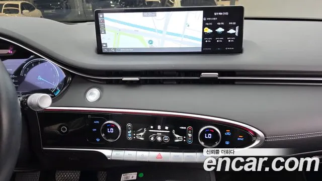 Genesis GV70 2.5T Бензин AWD — Фото автомобиля 14