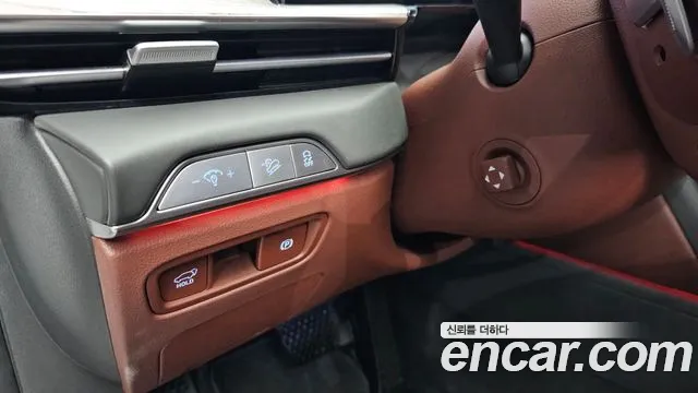 Genesis GV80 — Фото автомобиля 21