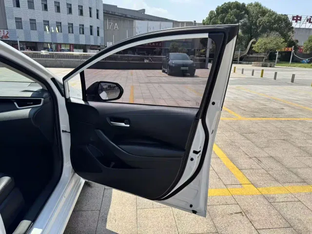 Toyota Corolla — Фото автомобиля 27