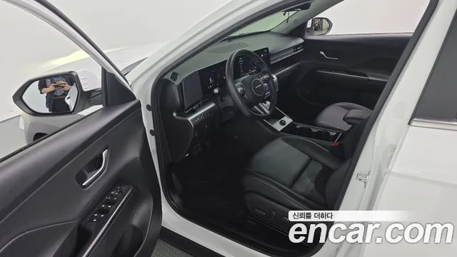 Hyundai Kona SX2 — Фото автомобиля 15