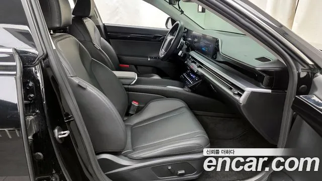 Hyundai Grandeur Grandeur (GN7) 2.5 Бензин 2WD — Фото автомобиля 11