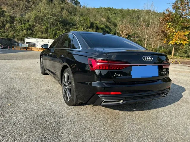 Audi A6L — Фото автомобиля 5