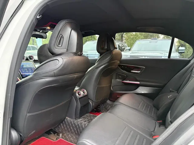 Mercedes-Benz C-Class — Фото автомобиля 9