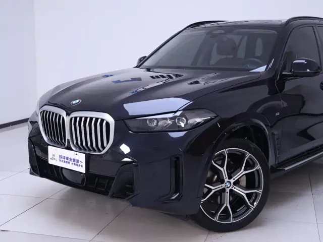 BMW X5 — Фото автомобиля 3