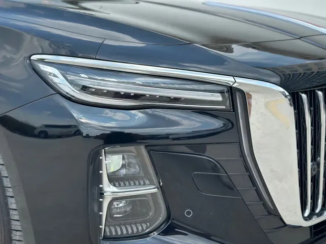 Hongqi H5 — Фото автомобиля 4