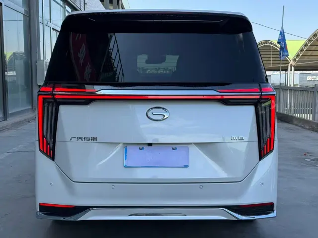 GAC Trumpchi M8 — Фото автомобиля 5