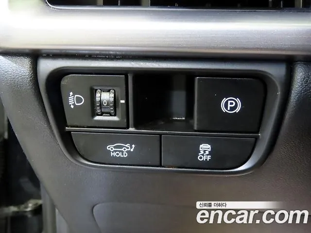 Hyundai Grandeur GN7 — Фото автомобиля 13