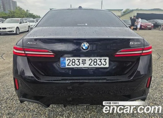 BMW 5-Series 5 серия (G60) 530i xDrive M Sport — Фото автомобиля 2